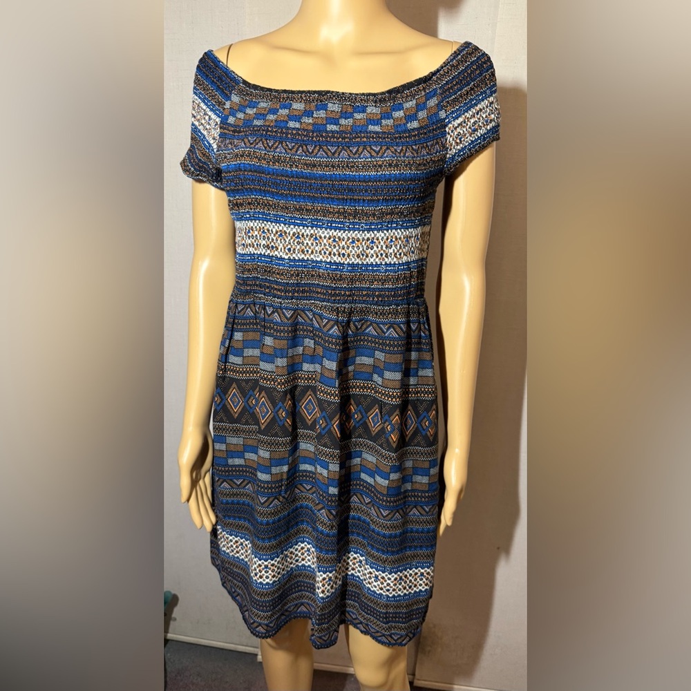 Bleuh Ciel mini dress. Sz. L. Multi color. Elastic top.